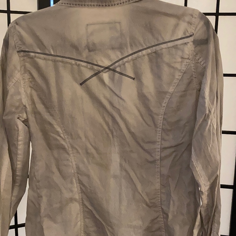 Guess button down top - Picture 6 of 6